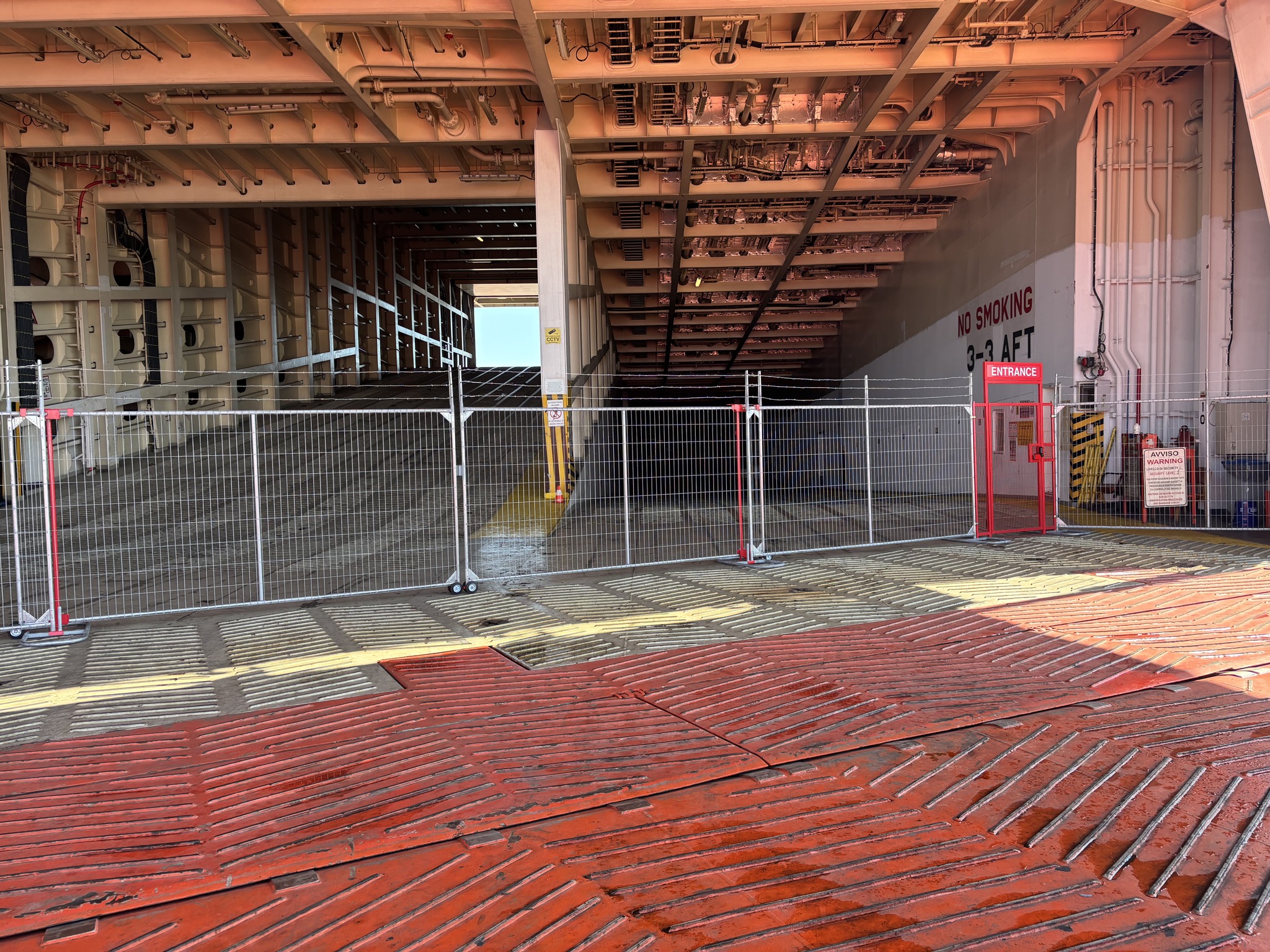 ZND Pedestrian Gate 6'H Anticlimb | Hoover Fence Co.