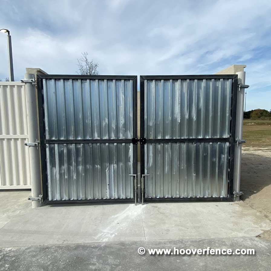 Customer Photo - Dumpster Gate Installation Using DAC-7000 Sentry Gate Latch - Summerfield, FL