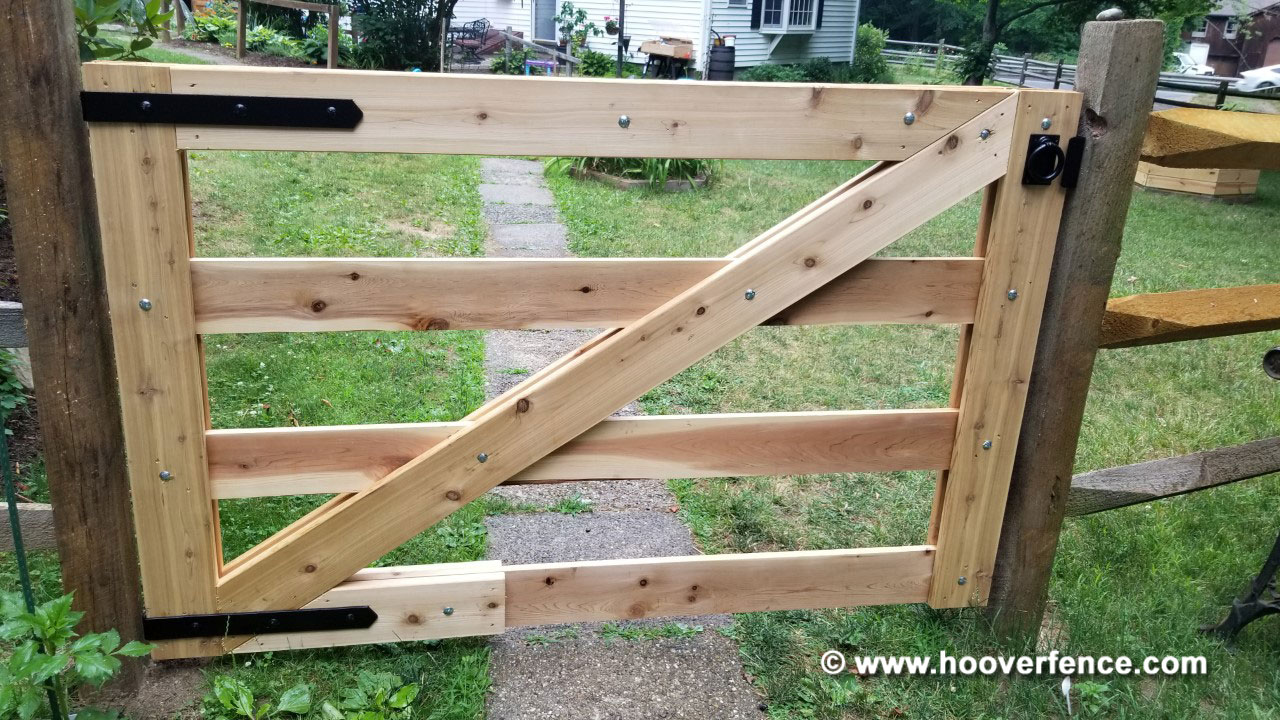Customer Photo - Maine Board Gate Installed on Lap Rail Fence Using Snug Cottage Hardware - Bethel, CT