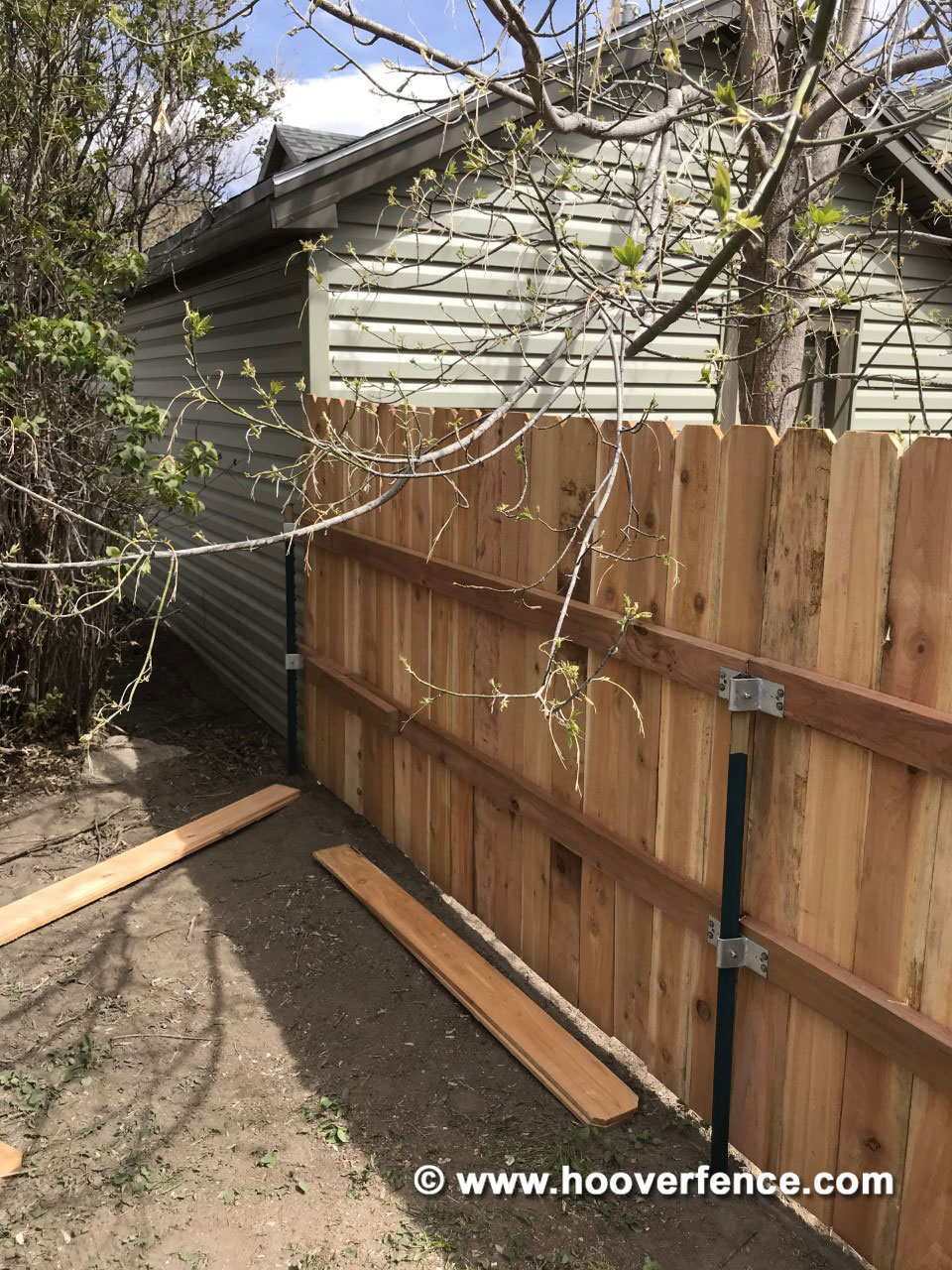 Customer Install - 5' High Solid Dog-Ear Cedar Fence Installed with T-Posts and TWPA Adapters - Akron, CO