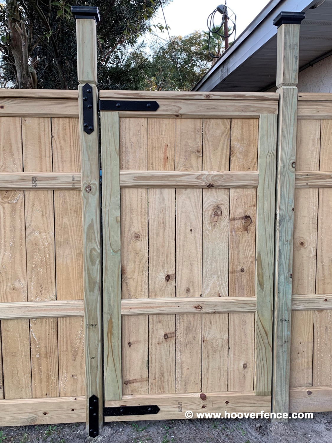 Customer Installation - Snug Cottage Heavy Duty Hardware Sets on Wood Gate