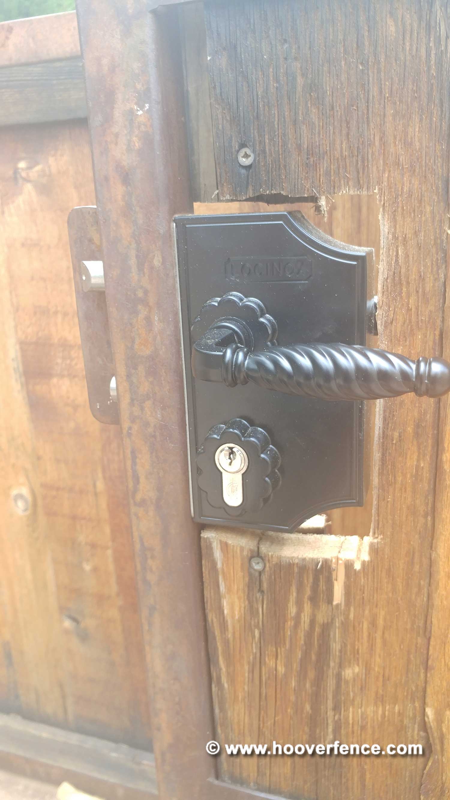 Customer Install - Locinox LAKQH2 Series Lock Installed on Metal Framed Wood Gate - Albuquerque, NM