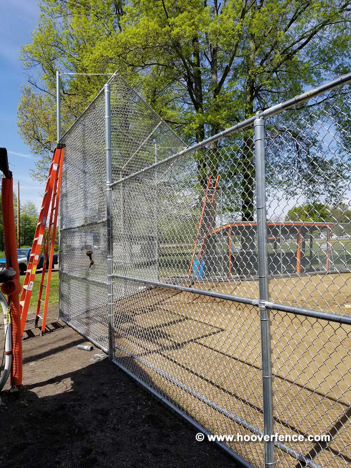 Hoover Fence F37 Backstop Kit, 20' wide, 10' wings, 6' canopy Hoover
