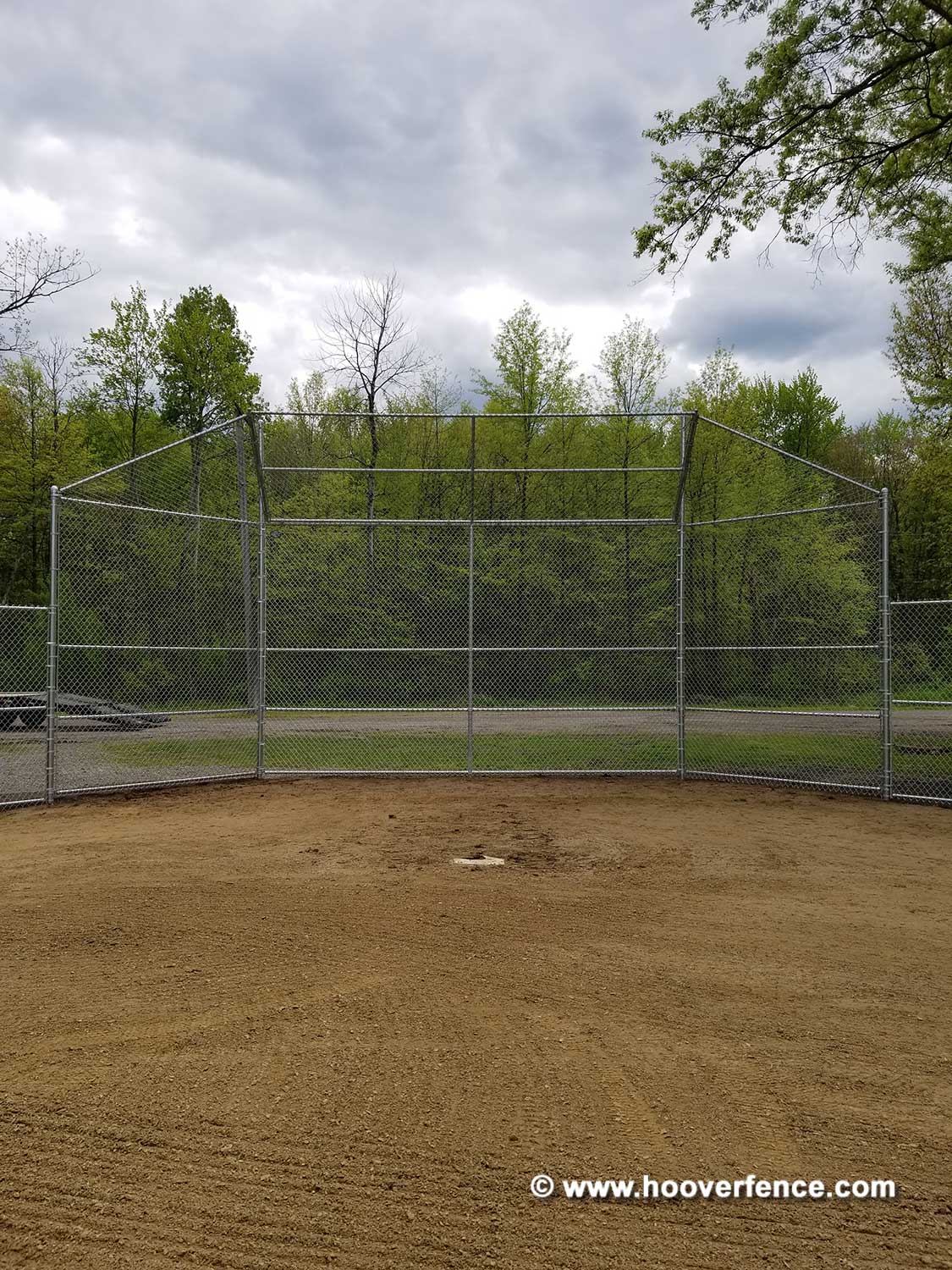 Hoover Fence F37 Backstop Kit, 20' wide, 10' wings, 6' canopy Hoover