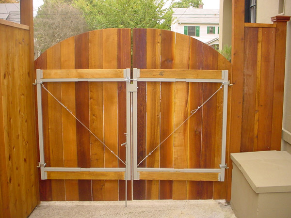 Adjust-A-Gate Overview - Photos Adjust-A-Gate Overview - Photos