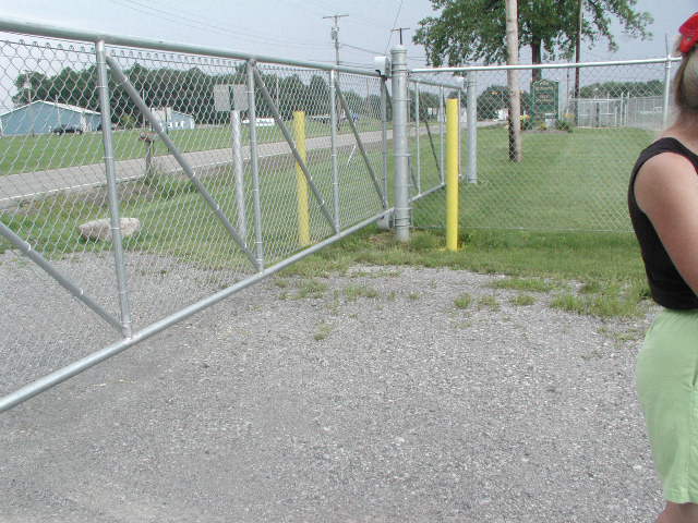 cantilever gate bumper posts