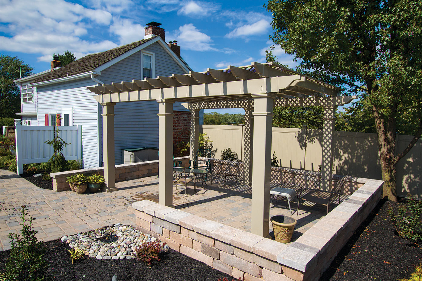 Pergola Pictures | Hoover Fence Co.